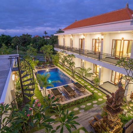 Lila Loka Homestay Canggu  Exterior photo